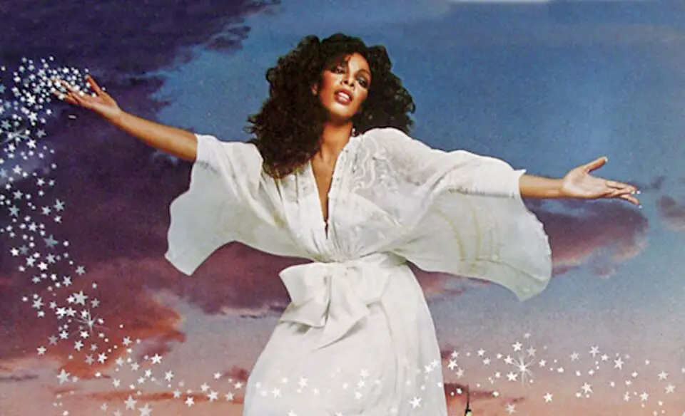 Donna Summer, esce il 31 marzo un libro dedicato alla disco queen